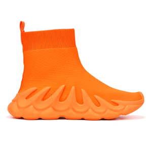 
                  
                    Travel Orange - Tenis de calcetin Color Naranja
                  
                